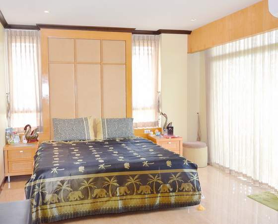 Seaside Apartment