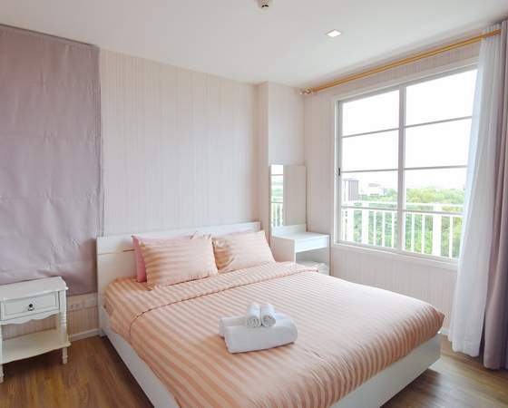 Summer Apartment