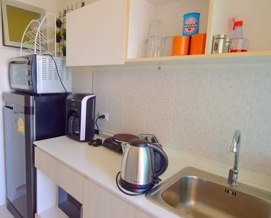 Paeng Ploen Apartment