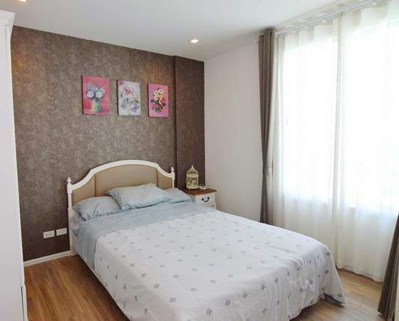 Summer Apartment
