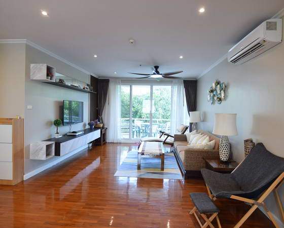 Baan Sanploen Apartment
