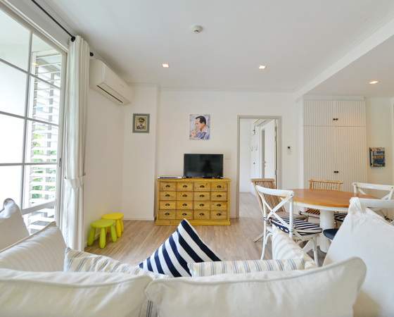 SUMMER APARTMENT