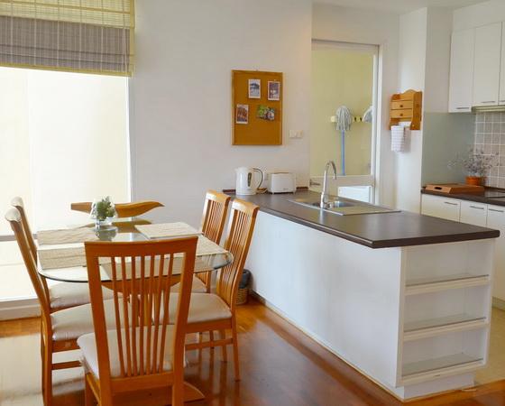 Sanploen Apartment
