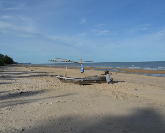 Kuiburi Beachfront