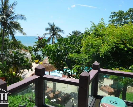 Royal Garden Apartment