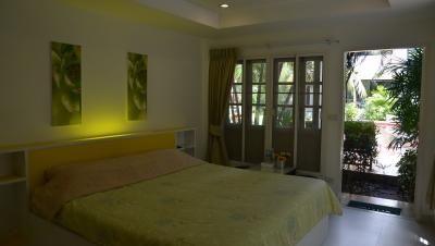 Fresh Apple Apartment