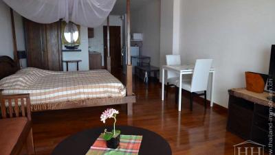 Baan Klang Apartment