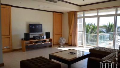 Blue Lagoon Apartment