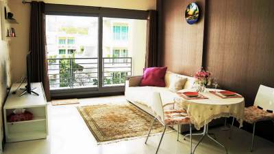 Sanpluem Apartment