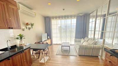 AUTUMN APARTMENT