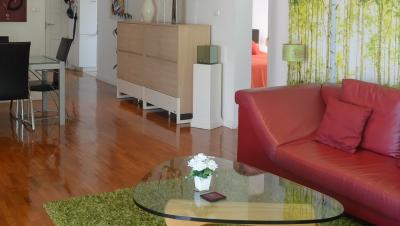 Sanploen Apartment