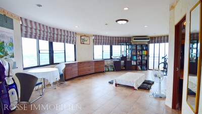VIP Condo Chain Apartment