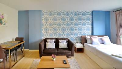 Peang Ploen Apartment
