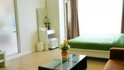 Paeng Ploen Apartment