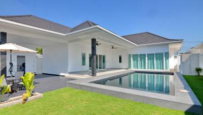 Poolvilla Aria