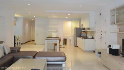 Sanploen Apartment