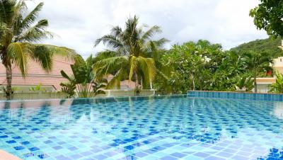 Poolvilla mit Meerblick