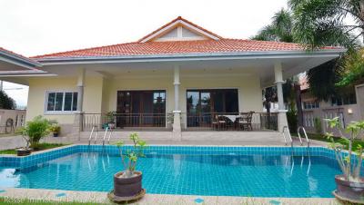 Soi 94 komfortable Poolvilla
