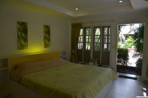 Fresh Apple Apartment
