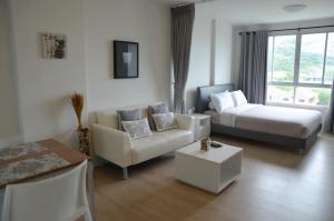 Peang Ploen Apartment