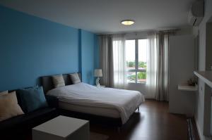 Ku Kieng Apartment