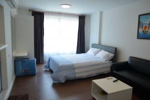 Ku Kieng Apartment