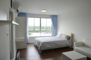 Thew Lom Apartment