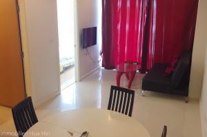The Breeze Apartment
