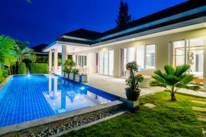 Pool Villa S