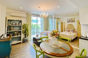 Summer Apartment