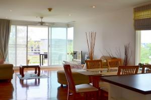 Sanploen Apartment