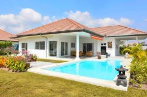 Mail Boutique Villa