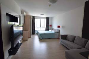 Peang Ploen Apartment