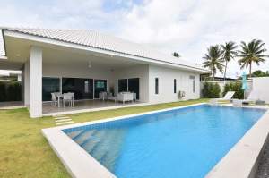 Meedee Poolvilla 3 SZ.