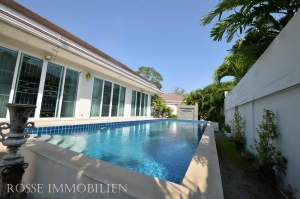 Woodlands Poolvilla