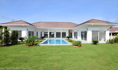 Plot 3 (+)