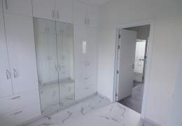 Plot 8 – Bild 16