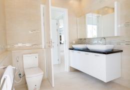 Plot 9 – Bild 24