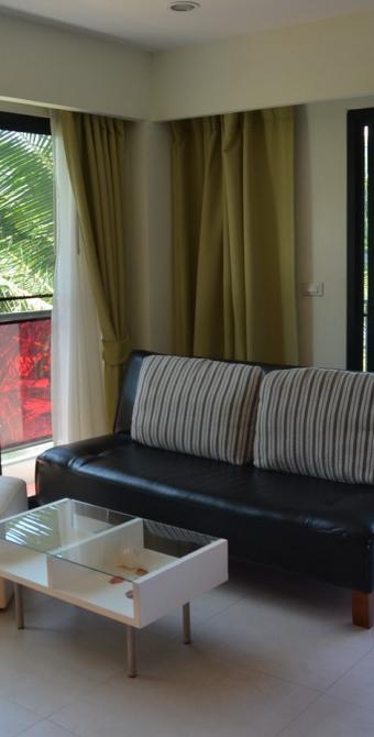 Fresh Apple Apartment