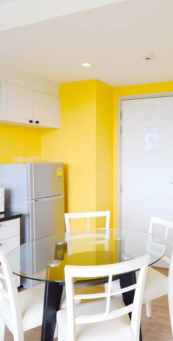 Summer Apartment