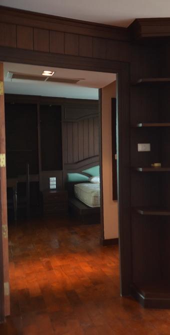 Beach Palace Apartment