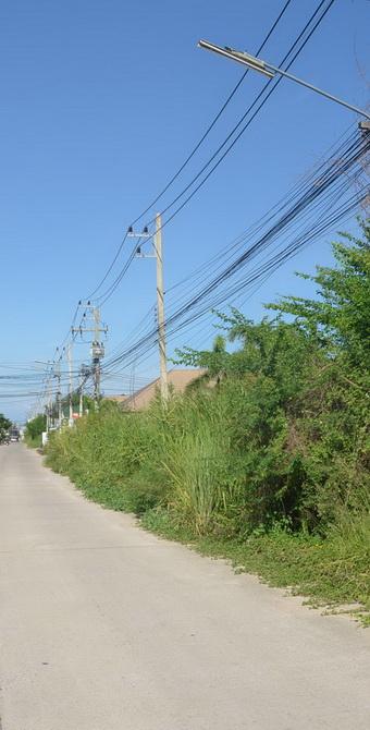 Baugrundstück in Soi 102