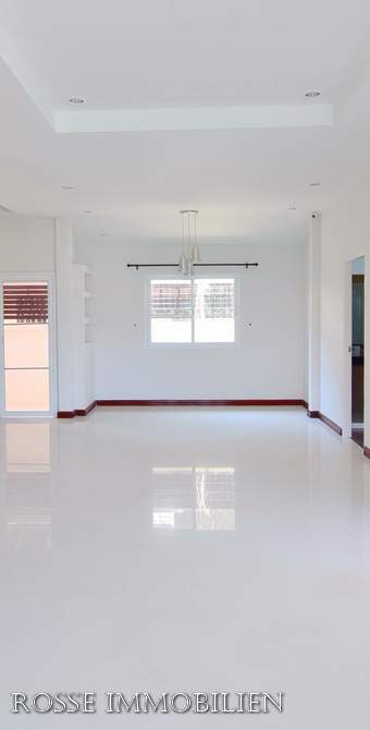 Soi 102 Bungalow