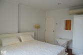 Sanploen Apartment – Bild 12