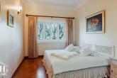 Grosszügige Luxusvilla – Bild 2