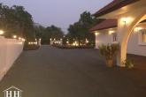 Grosszügige Luxusvilla – Bild 25