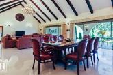 Grosszügige Luxusvilla – Bild 3