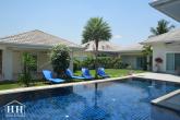 L-Form Poolvilla – Bild 8