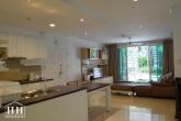 Sanploen Apartment – Bild 12