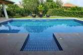 Grosszügige Balistil Poolvilla – Bild 15